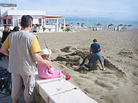 Costa del Sol, hiekkataidetta rannalla