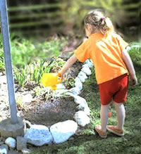 Tee itse pieni kukkapenkki lapsille